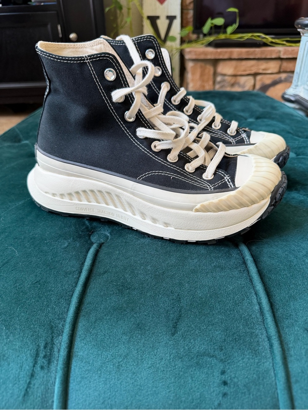 Converse Chuck 70 AT-CX Hightops - Picture 7 of 12